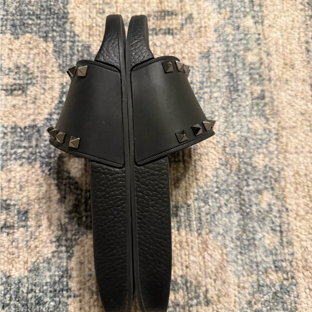 Valentino Garavani Rockstud Rubber Slider Sandals‎ 38 US 7.5 Pristine Condition - Picture 3 of 7